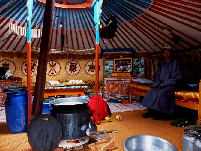 mongolei nomaden jurte